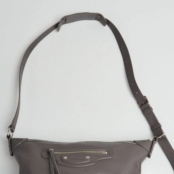 Balenciaga Grey Pebbled Calfskin Leather Small Neo Classic Hobo Bag - Picture 4 of 12